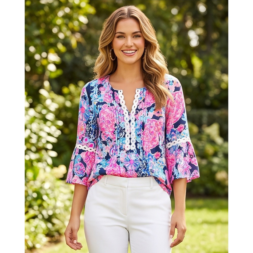 Lilly Pulitzer XXS Hollie Pink Blue Floral Rayon Pintuck Bell Sleeve Blouse NEW